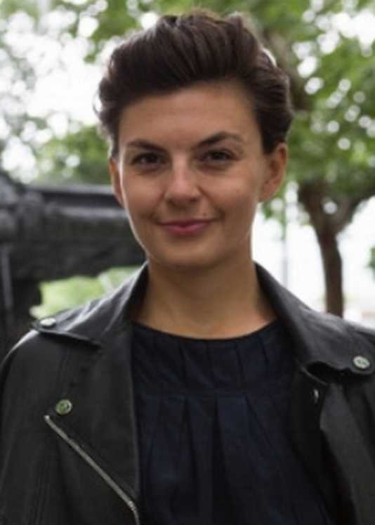 ANASTASIA MIHAILOV 